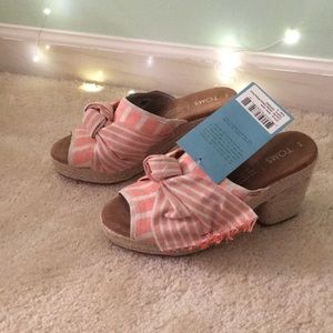 Toms junie sandals
